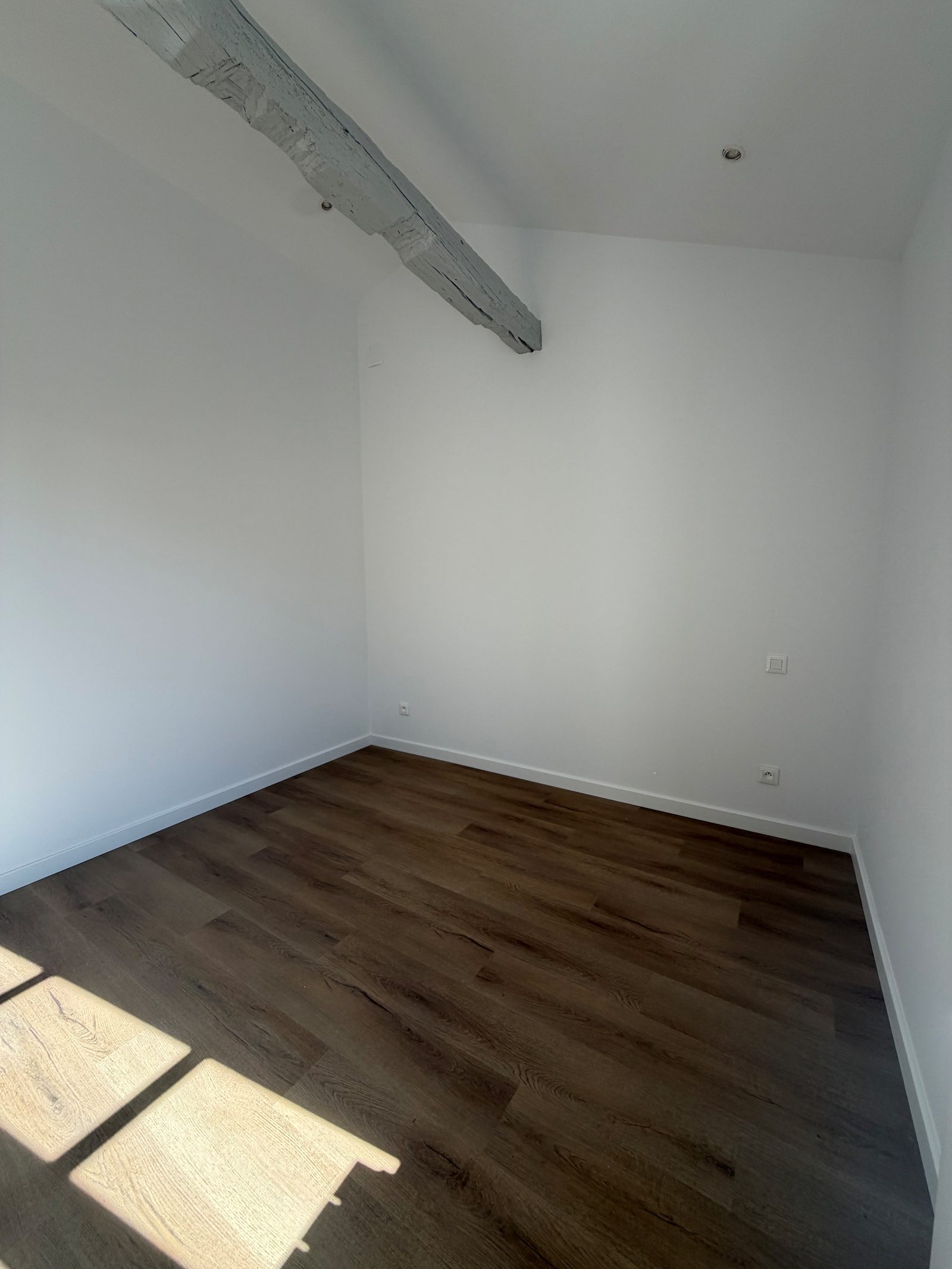 Chambre séparée du T2 refait à neuf, Limoges centre